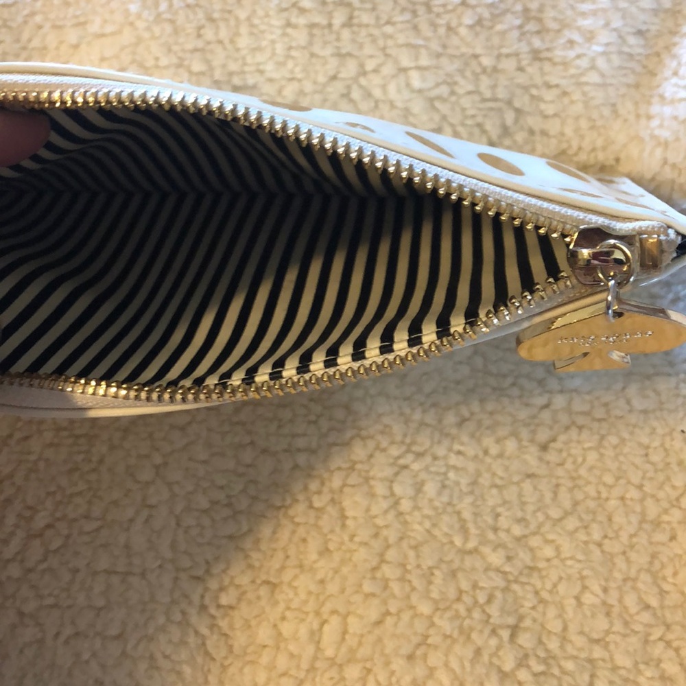 Kate Spade Pouch - Picture 5 of 5